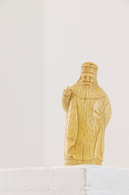 Lot 268 - A marine ivory chess piece or chessman