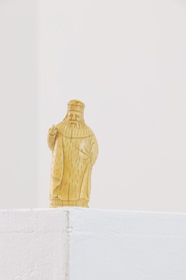 Lot 268 - A marine ivory chess piece or chessman