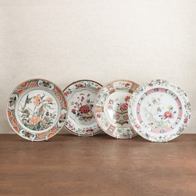 Lot 425 - Four Chinese export plates