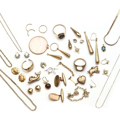 Lot 232 - A collection of gold jewellery and findings