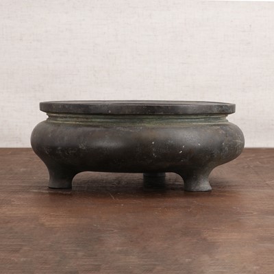 Lot 441 - A Chinese bronze incense burner