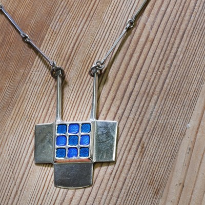 Lot 257 - A Norwegian sterling silver pendant