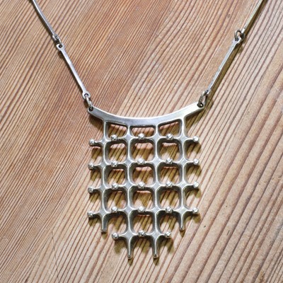 Lot 255 - A Norwegian sterling silver pendant and chain