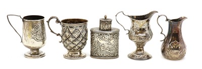 Lot 39 - A Hanau silver tea caddy