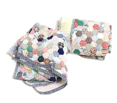 Lot 189 - A patchwork quilt