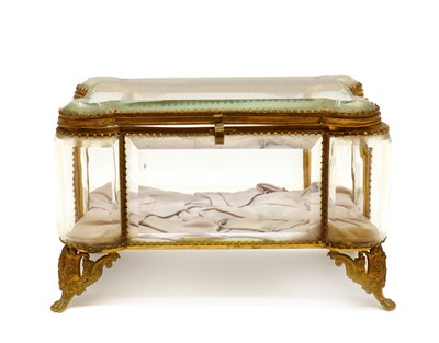 Lot 309 - A glass jewellery casket
