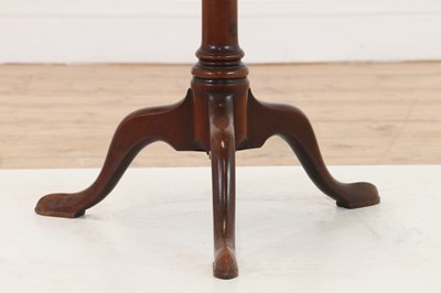 Lot 324 - A George III mahogany kettle stand
