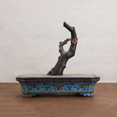 Lot 219 - A Chinese painted enamel planter