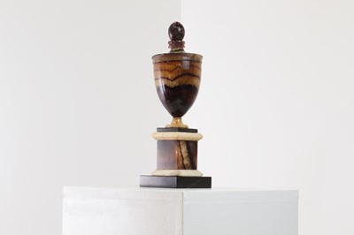 Lot 197 - A George III Derbyshire Blue John urn