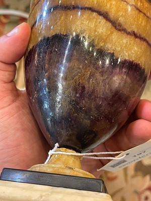 Lot 197 - A George III Derbyshire Blue John urn