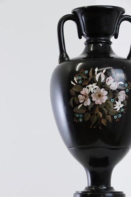 Lot 248 - An Ashford black marble urn