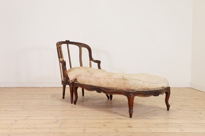 Lot 72 - A Louis XV carved walnut duchesse brisée