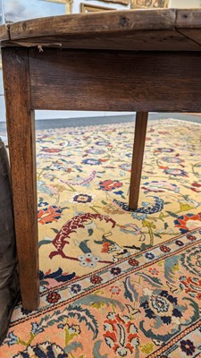 Lot 401 - A large oak cricket table