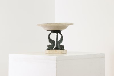 Lot 394 - A grand tour bronze and marble tazza
