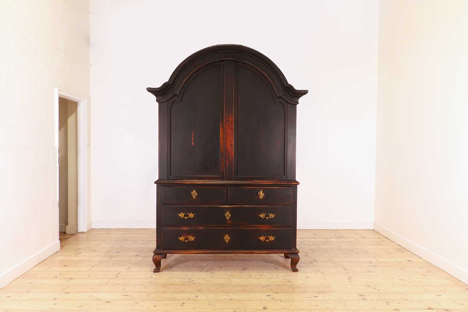 Lot 393 - A Gustavian pine cabinet