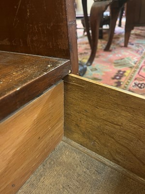 Lot 333 - A pair of Victorian mahogany bookcases