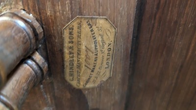 Lot 305 - A William IV rosewood wine table by Charles Hindley & Sons