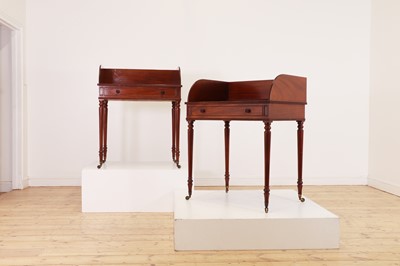 Lot 61 - A pair of Regency mahogany washstands in the manner of Gillows