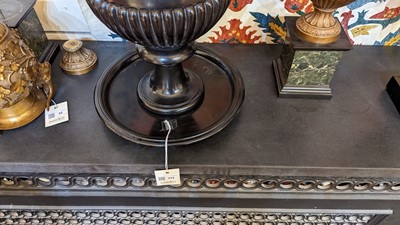 Lot 313 - A Victorian-style cast iron radiator cover