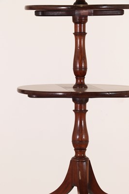 Lot 300 - A George III mahogany dumb waiter