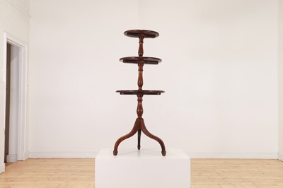 Lot 300 - A George III mahogany dumb waiter