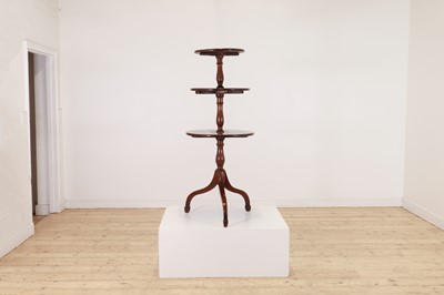 Lot 300 - A George III mahogany dumb waiter