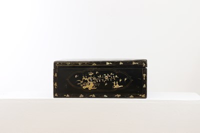 Lot 318 - A black-lacquered and mother-of-pearl inlaid collector's box