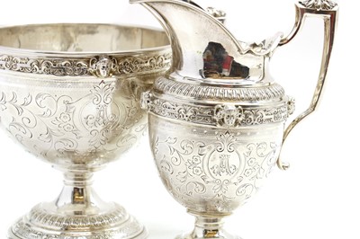 Lot 105 - A Continental silver cream jug and sugar bowl