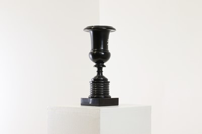 Lot 259 - An Ashford black marble pedestal vase