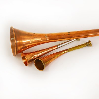 Lot 45 - A Swaine & Adeney hunting horn