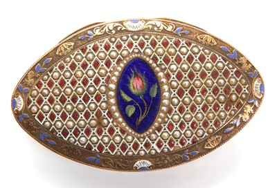 Lot 18 - A French gold navette shaped hinged box