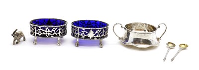 Lot 75 - A pair of open Victorian silver salts