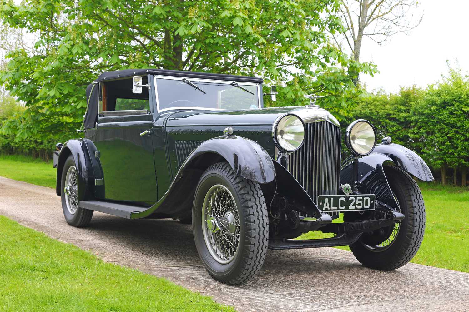 Lot 53 - 1931 Bentley 4-Litre Three-Position Drophead Coupé