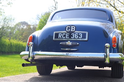 Lot 50 - 1957 Bentley S1 (E-series) Saloon