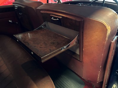 Lot 50 - 1957 Bentley S1 (E-series) Saloon
