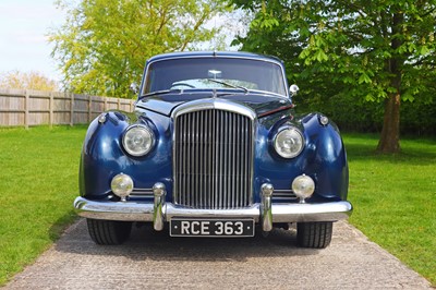 Lot 50 - 1957 Bentley S1 (E-series) Saloon