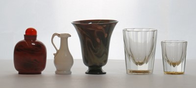 Lot 263 - A Venetian 'Calcedonio' glass footed cup