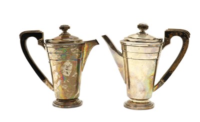 Lot 23 - A silver coffee pot and hot water jug