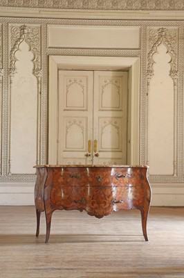 Lot 131 - ☘ A Louis XV floral marquetry bombé commode