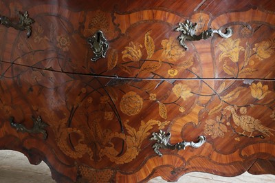Lot 131 - ☘ A Louis XV floral marquetry bombé commode