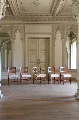 Lot 6 - ☘ A set of four mahogany rail-back dining chairs