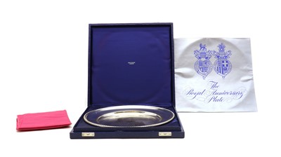 Lot 14 - A sterling silver Royal Commemorative silver dish