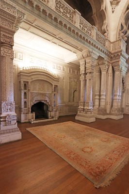 Lot 155 - ☘ A Ziegler Sultanabad pattern carpet