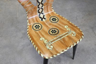 Lot 330 - An Italian 'Musicale' chair