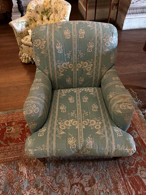 Lot 148 - ☘ A pair of 'Bridgewater' armchairs by Howard & Sons Ltd.