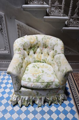 Lot 18 - A button-upholstered tub chair by Howard & Sons