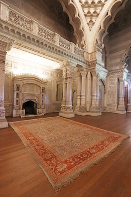Lot 156 - ☘ A Ziegler Sultanabad pattern wool carpet