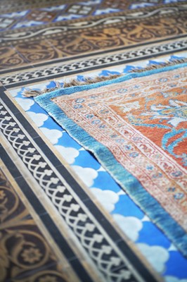 Lot 156 - ☘ A Ziegler Sultanabad pattern wool carpet