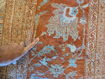 Lot 156 - ☘ A Ziegler Sultanabad pattern wool carpet
