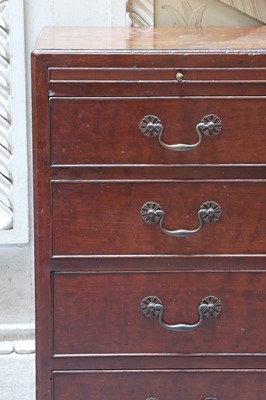 Lot 66 - ☘ A George III mahogany chest of drawers